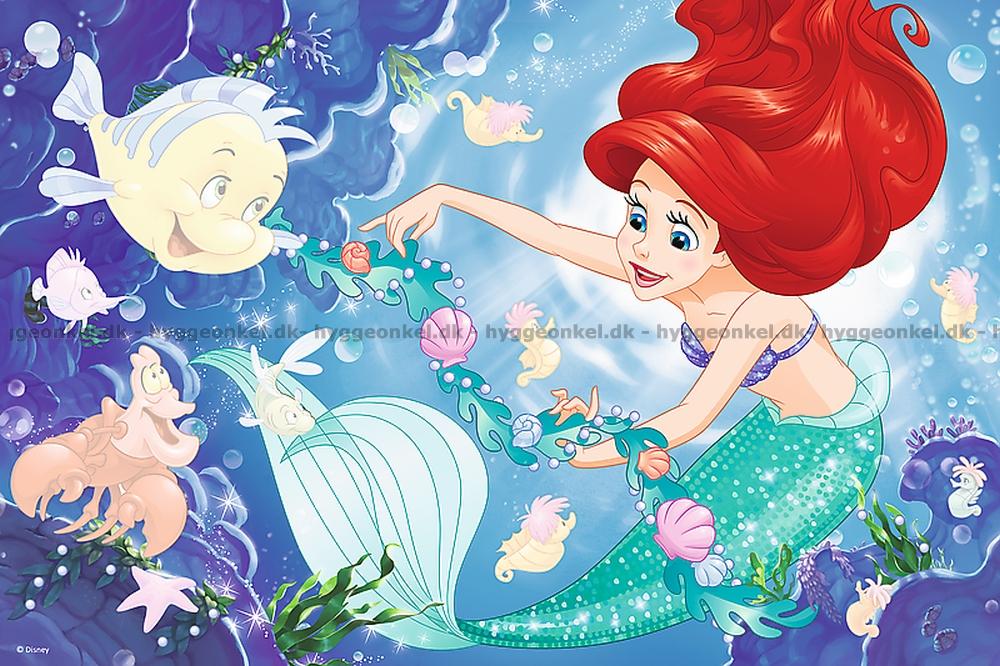 Disney prinsesser: Ariel mellem fisk - Med stickers, 54 brikker